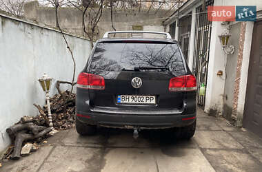 Внедорожник / Кроссовер Volkswagen Touareg 2005 в Одессе