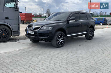 Внедорожник / Кроссовер Volkswagen Touareg 2005 в Одессе