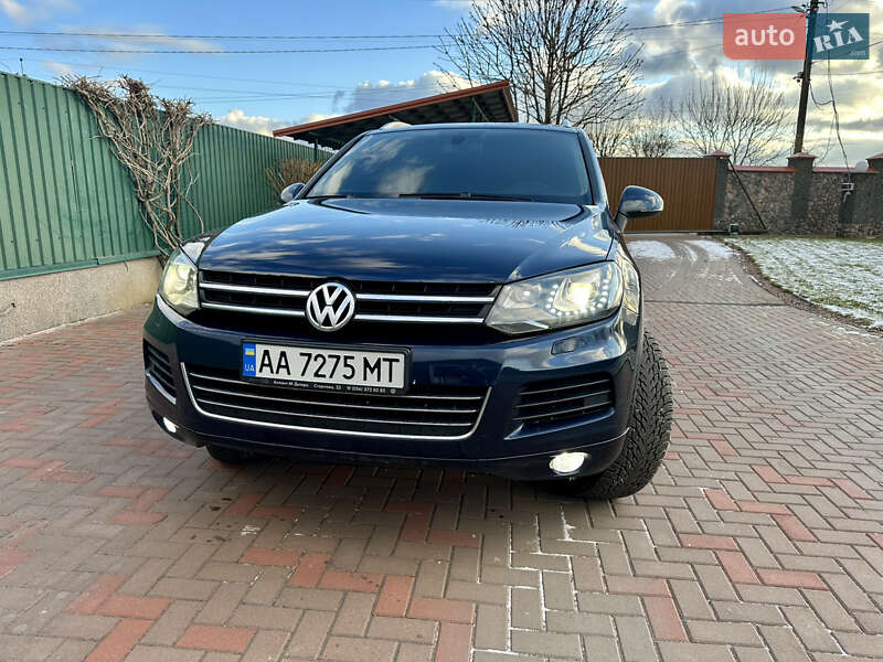 Внедорожник / Кроссовер Volkswagen Touareg 2014 в Киеве фото 2 Внедорожник / Кроссовер Volkswagen Touareg 2014 в Киеве