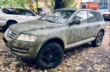 Внедорожник / Кроссовер Volkswagen Touareg 2005 в Житомире