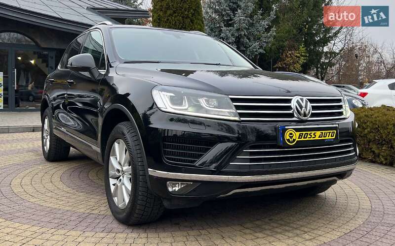 Внедорожник / Кроссовер Volkswagen Touareg 2017 в Львове