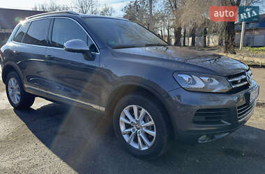 Внедорожник / Кроссовер Volkswagen Touareg 2013 в Кривом Роге