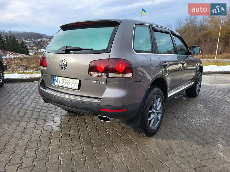 Внедорожник / Кроссовер Volkswagen Touareg 2009 в Тернополе