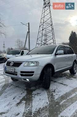 Позашляховик / Кросовер Volkswagen Touareg 2004 в Старому Самборі