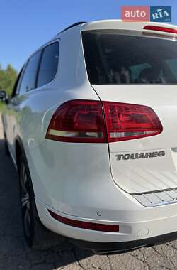 Внедорожник / Кроссовер Volkswagen Touareg 2013 в Коломые