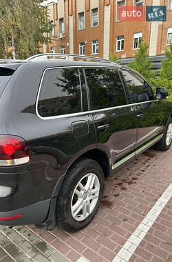 Позашляховик / Кросовер Volkswagen Touareg 2008 в Черкасах