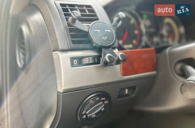 Внедорожник / Кроссовер Volkswagen Touareg 2006 в 