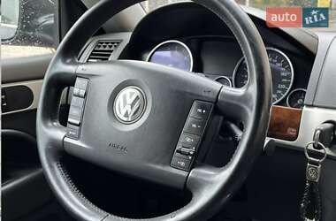 Позашляховик / Кросовер Volkswagen Touareg 2010 в 