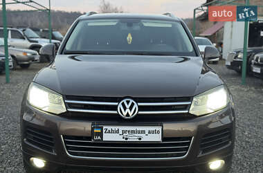 Позашляховик / Кросовер Volkswagen Touareg 2011 в Нижній Апші