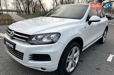 Позашляховик / Кросовер Volkswagen Touareg 2012 в Києві