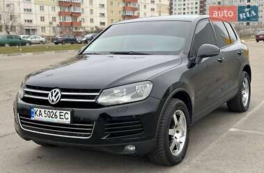 Позашляховик / Кросовер Volkswagen Touareg 2012 в Запоріжжі