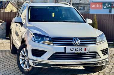 Позашляховик / Кросовер Volkswagen Touareg 2016 в Стрию