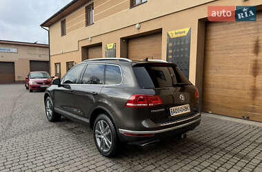 Внедорожник / Кроссовер Volkswagen Touareg 2014 в 