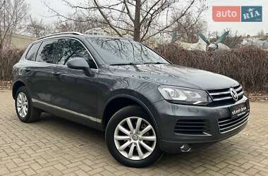 Позашляховик / Кросовер Volkswagen Touareg 2011 в Миколаєві