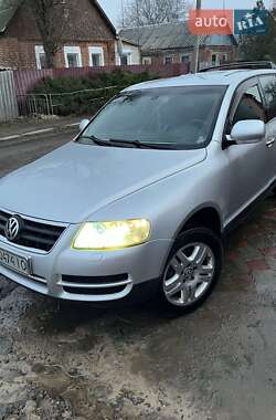 Позашляховик / Кросовер Volkswagen Touareg 2004 в Ізюмі