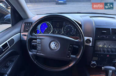 Внедорожник / Кроссовер Volkswagen Touareg 2008 в Черновцах