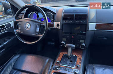 Внедорожник / Кроссовер Volkswagen Touareg 2008 в Черновцах