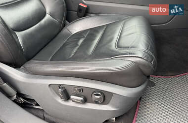 Внедорожник / Кроссовер Volkswagen Touareg 2014 в 