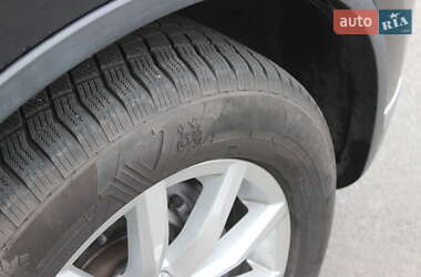 Внедорожник / Кроссовер Volkswagen Touareg 2015 в 