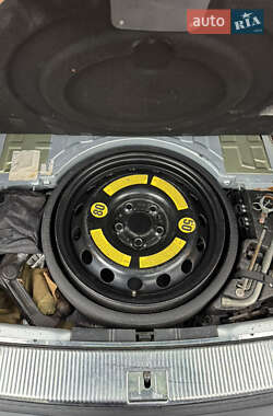 Внедорожник / Кроссовер Volkswagen Touareg 2007 в 