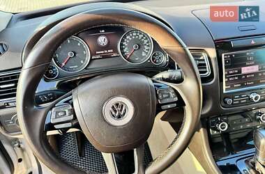 Позашляховик / Кросовер Volkswagen Touareg 2013 в Рівному