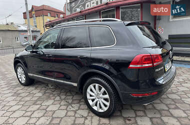 Позашляховик / Кросовер Volkswagen Touareg 2014 в Львові