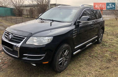 Внедорожник / Кроссовер Volkswagen Touareg 2007 в 