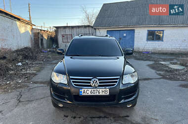 Позашляховик / Кросовер Volkswagen Touareg 2005 в Броварах