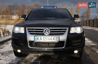 Позашляховик / Кросовер Volkswagen Touareg 2009 в Рівному