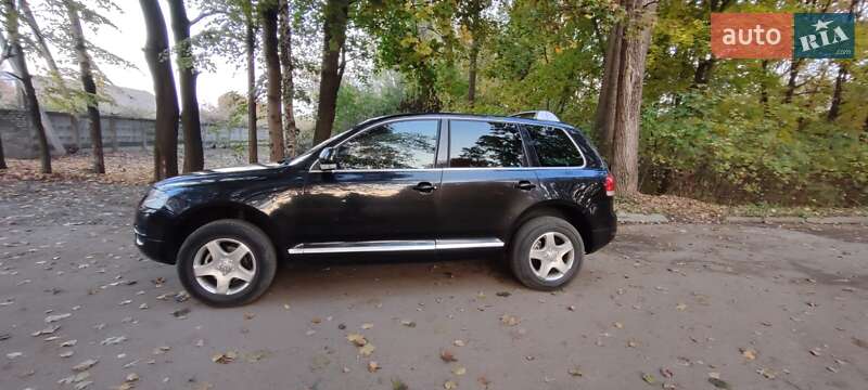 Позашляховик / Кросовер Volkswagen Touareg 2005 в Володимирі фото 17 Позашляховик / Кросовер Volkswagen Touareg 2005 в Володимирі