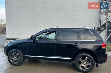 Внедорожник / Кроссовер Volkswagen Touareg 2006 в Черновцах