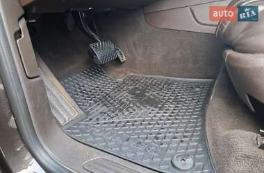 Внедорожник / Кроссовер Volkswagen Touareg 2015 в 