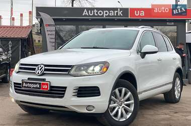 Внедорожник / Кроссовер Volkswagen Touareg 2012 в Виннице