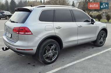 Внедорожник / Кроссовер Volkswagen Touareg 2014 в Хмельнике