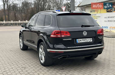 Внедорожник / Кроссовер Volkswagen Touareg 2015 в Житомире