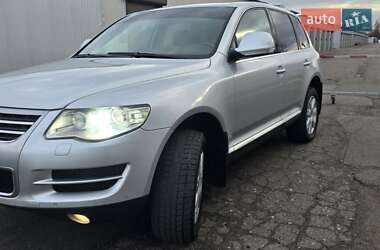 Позашляховик / Кросовер Volkswagen Touareg 2008 в Києві