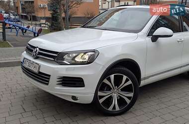 Позашляховик / Кросовер Volkswagen Touareg 2013 в Івано-Франківську