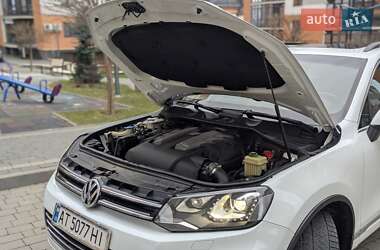 Позашляховик / Кросовер Volkswagen Touareg 2013 в Івано-Франківську