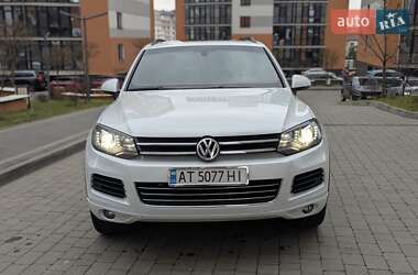 Позашляховик / Кросовер Volkswagen Touareg 2013 в Івано-Франківську