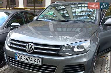 Позашляховик / Кросовер Volkswagen Touareg 2012 в Києві