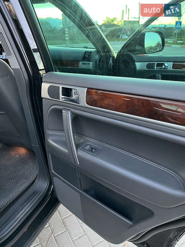 Внедорожник / Кроссовер Volkswagen Touareg 2007 в Коломые фото 13 Внедорожник / Кроссовер Volkswagen Touareg 2007 в Коломые