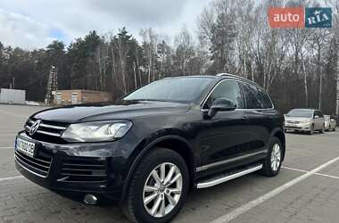 Позашляховик / Кросовер Volkswagen Touareg 2012 в Чернігові