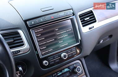 Внедорожник / Кроссовер Volkswagen Touareg 2016 в 