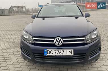 Позашляховик / Кросовер Volkswagen Touareg 2011 в Львові