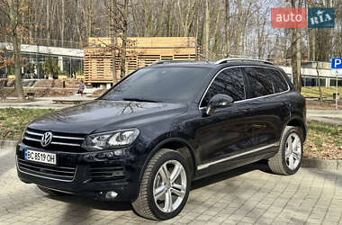 Позашляховик / Кросовер Volkswagen Touareg 2013 в Львові