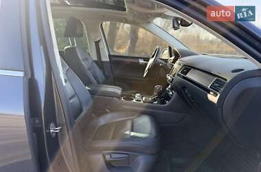 Внедорожник / Кроссовер Volkswagen Touareg 2015 в 