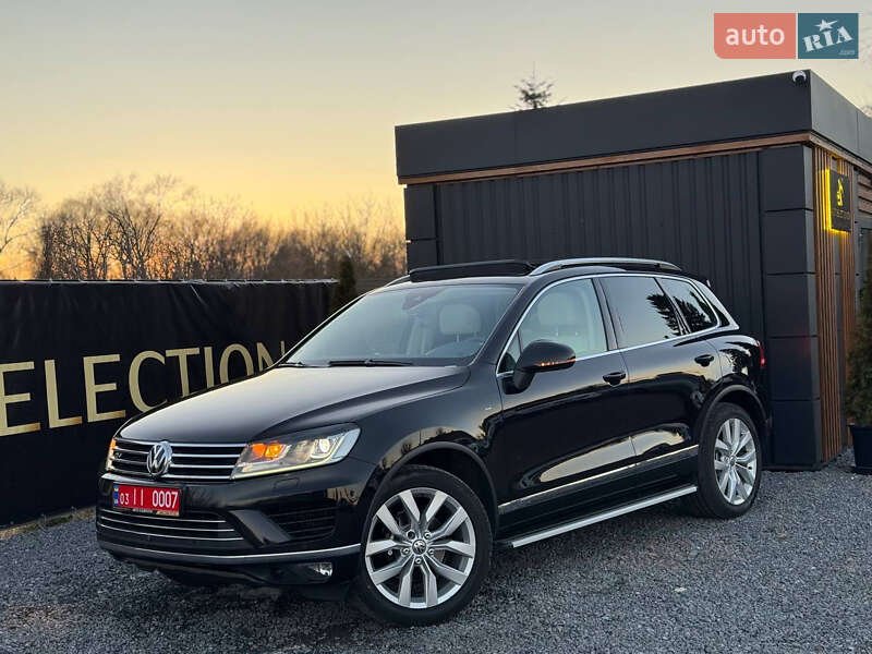 Внедорожник / Кроссовер Volkswagen Touareg 2017 в Дрогобыче
