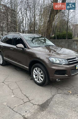 Позашляховик / Кросовер Volkswagen Touareg 2010 в Кривому Розі