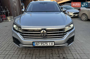 Внедорожник / Кроссовер Volkswagen Touareg 2019 в Запорожье