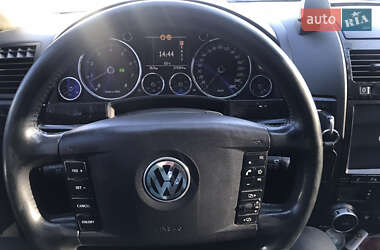 Внедорожник / Кроссовер Volkswagen Touareg 2004 в Виннице